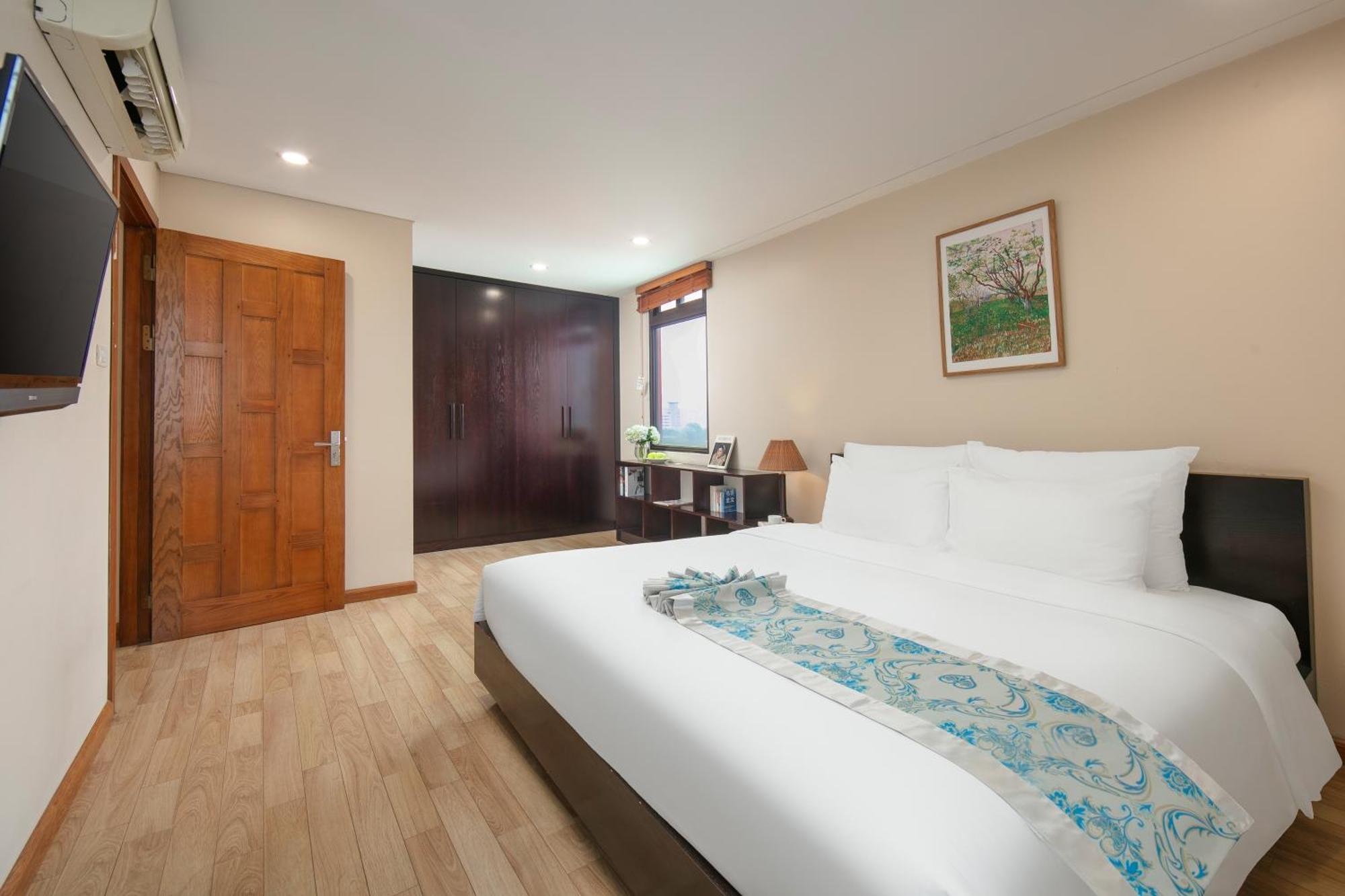 Hb Serviced Apartment - 121B Quan Hoa Ханой Екстер'єр фото