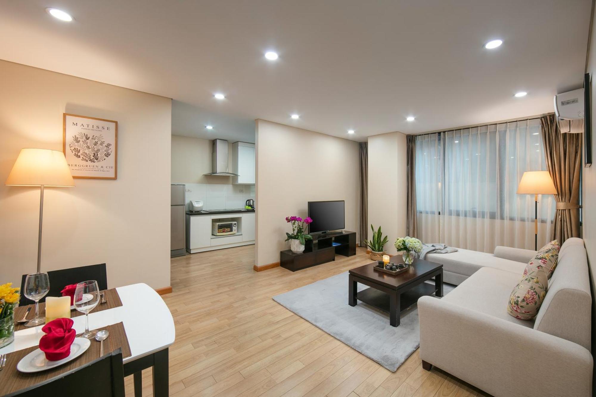 Hb Serviced Apartment - 121B Quan Hoa Ханой Екстер'єр фото