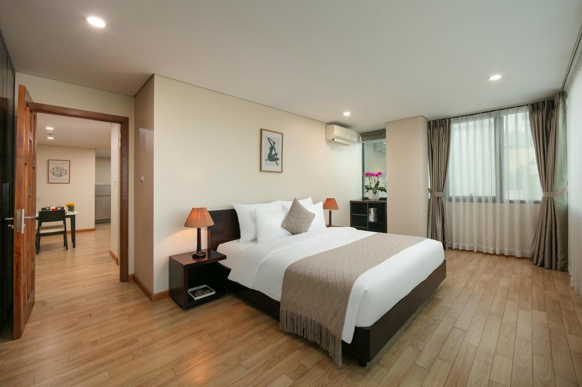 Hb Serviced Apartment - 121B Quan Hoa Ханой Екстер'єр фото
