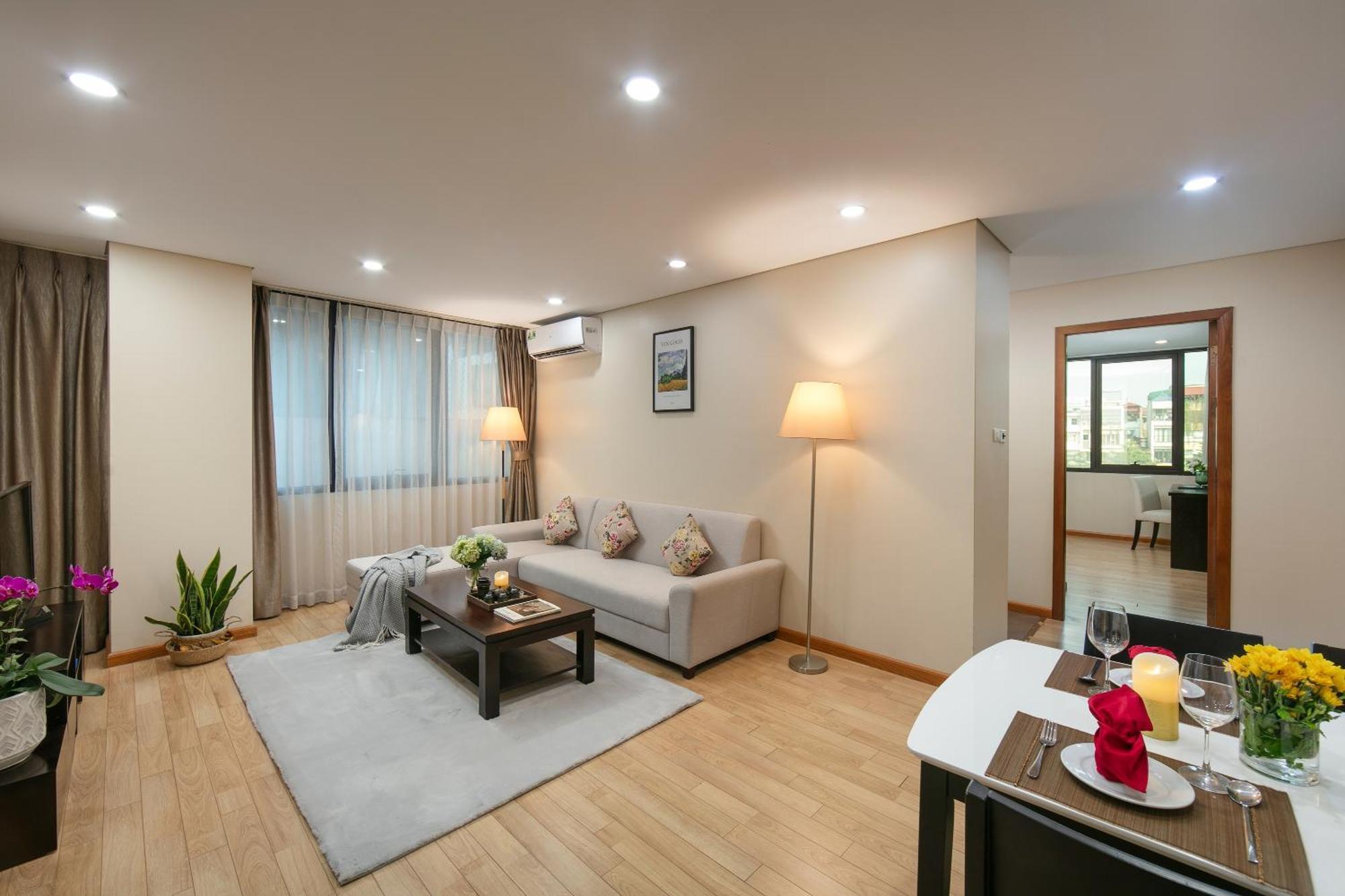 Hb Serviced Apartment - 121B Quan Hoa Ханой Екстер'єр фото